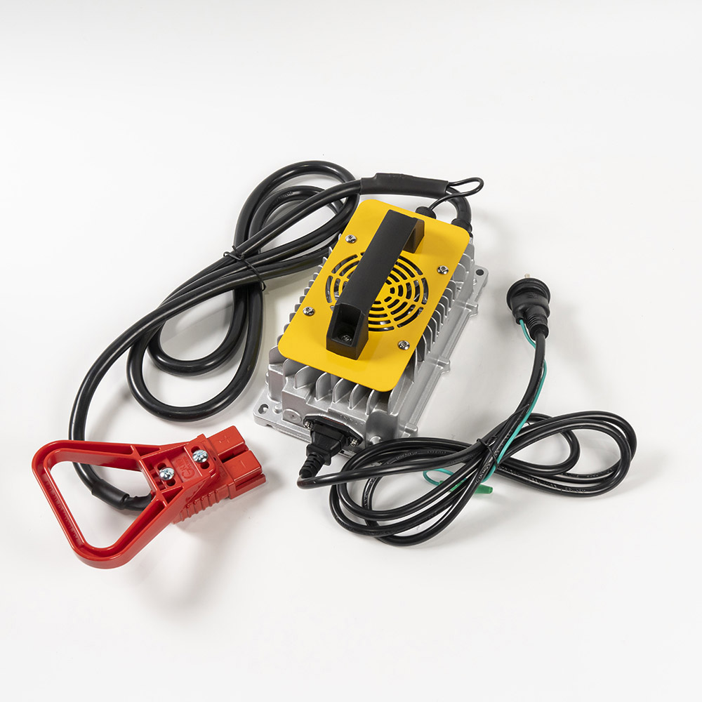 BATTERY CHARGER