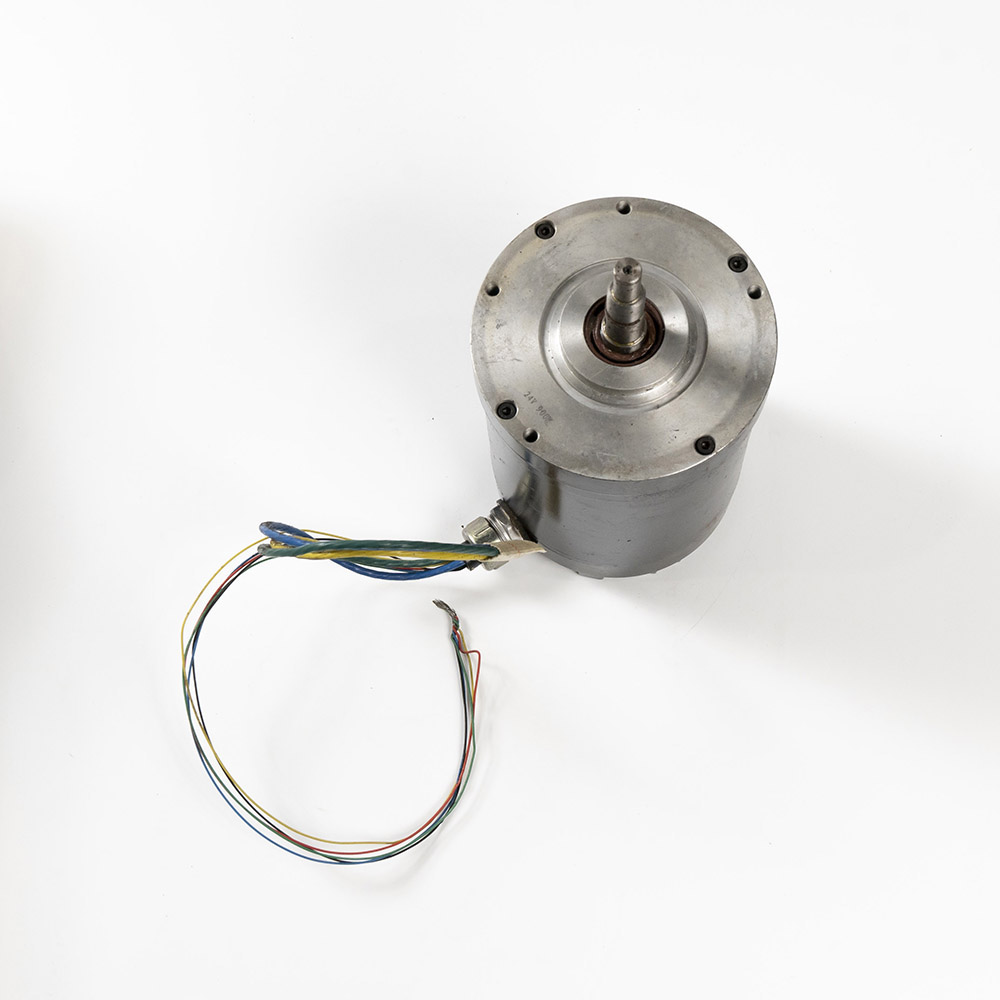 DC MOTOR
